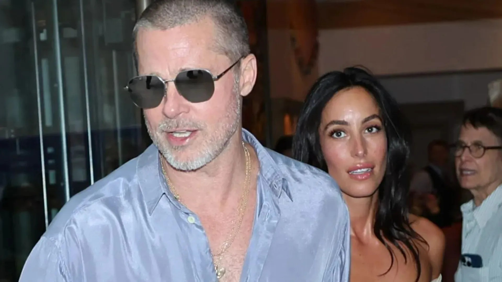 Brad Pitt si me ban gai kem 29 tuoi hinh anh