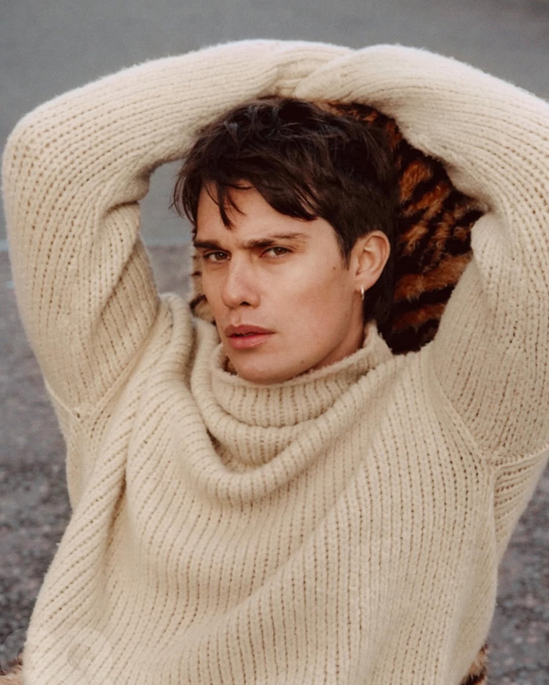 Nicholas Galitzine ảnh 5 Nicholas Galitzine anh 5