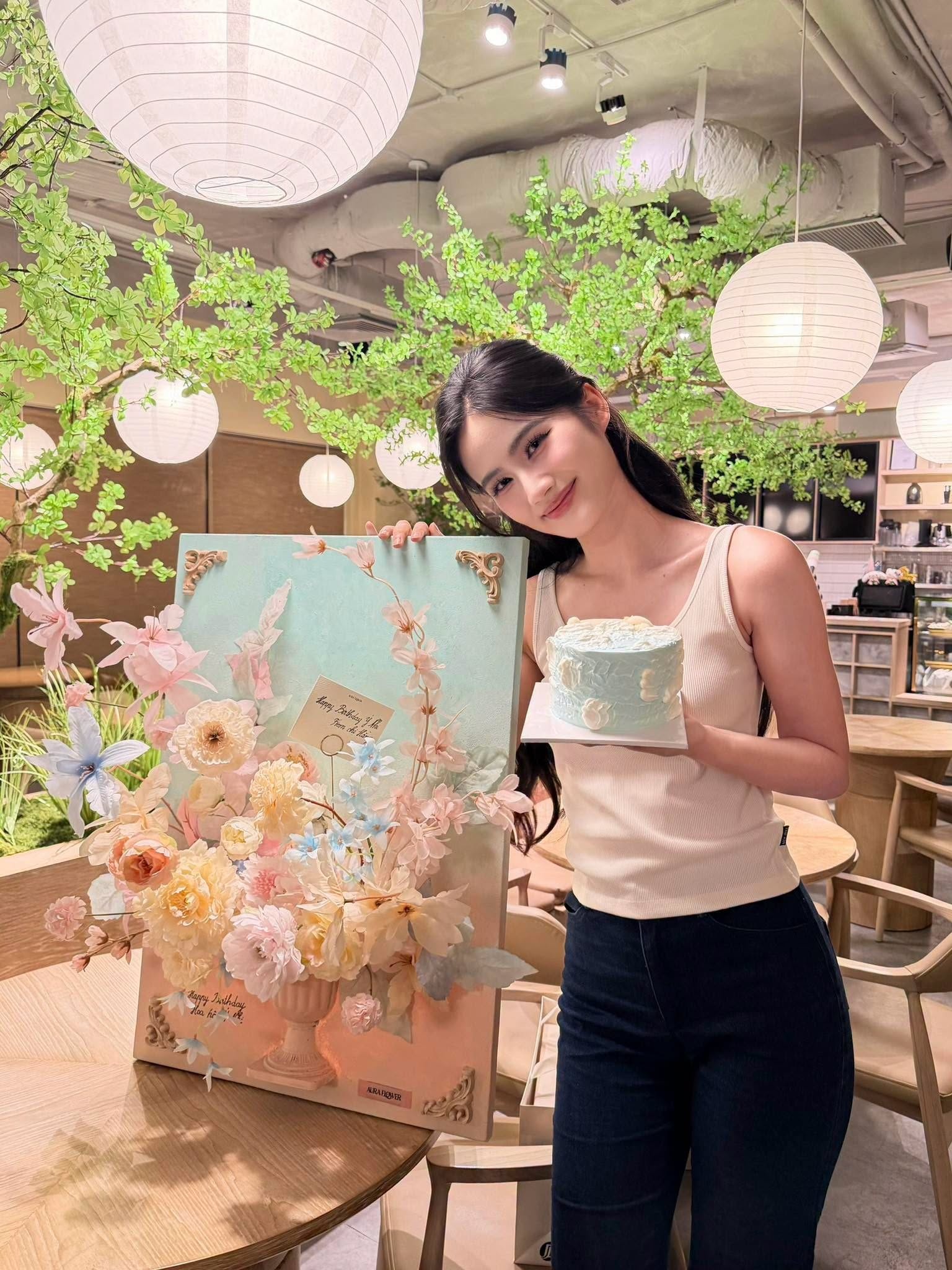 Ý Nhi ảnh 4 Y Nhi anh 4