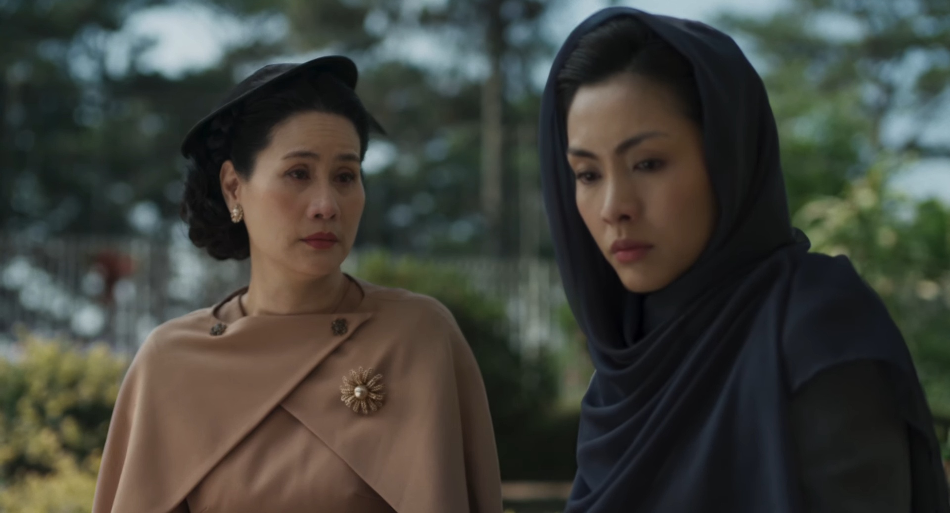 Bung no tranh luan ve Tang Thanh Ha khi phim tung trailer dau tien hinh anh