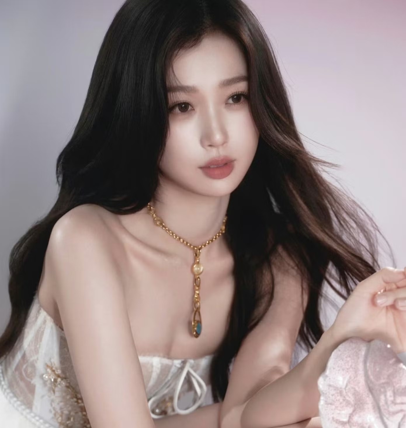 Ngu Thư Hân ảnh 1 Ngu Thư Hân ảnh 1