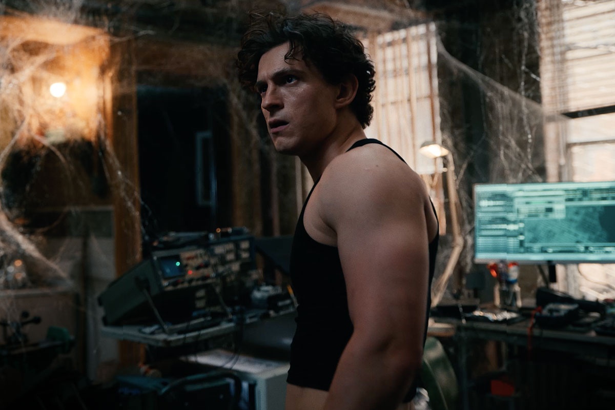 Tom Holland ảnh 3