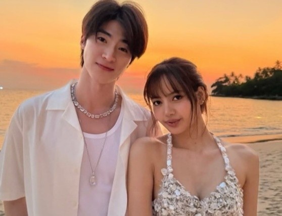 Bức ảnh sóng gió của 'bạn trai tin đồn Lisa'