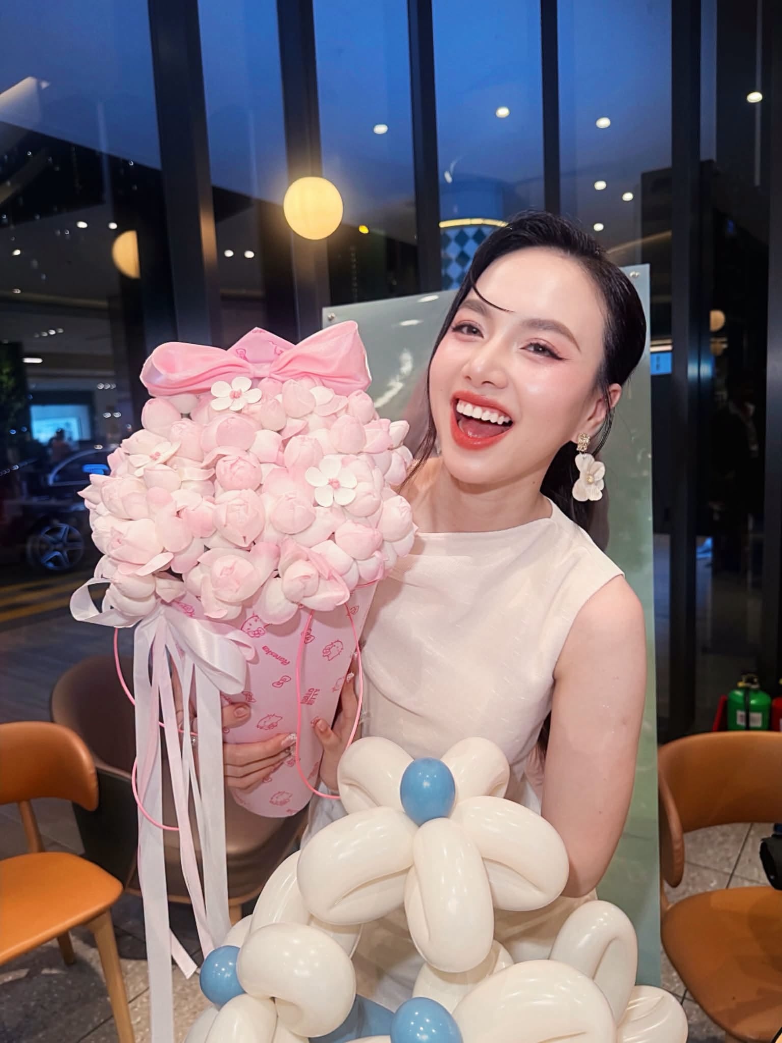 Đinh Ngọc Diệp ảnh 4