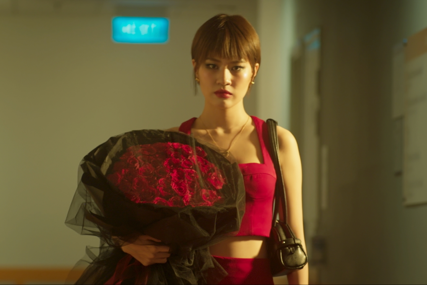 Trại bu&ocirc;n người ảnh 1