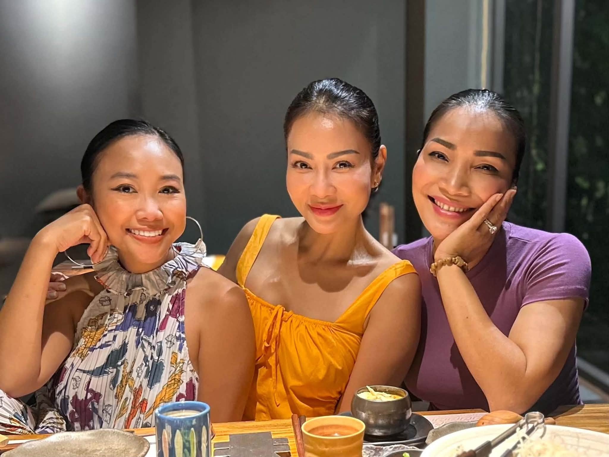 Hồng Ngọc, Đoan Trang sau 30 năm