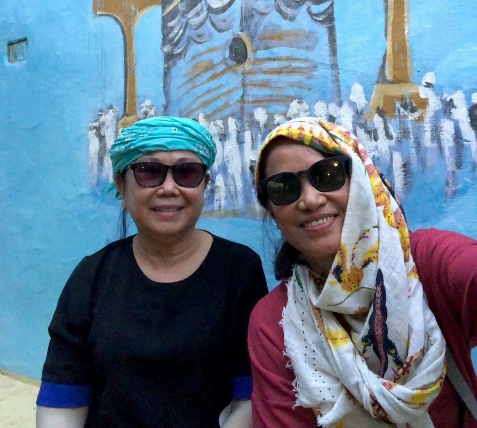 Huong dan vien Ai Cap thiet mang anh 5