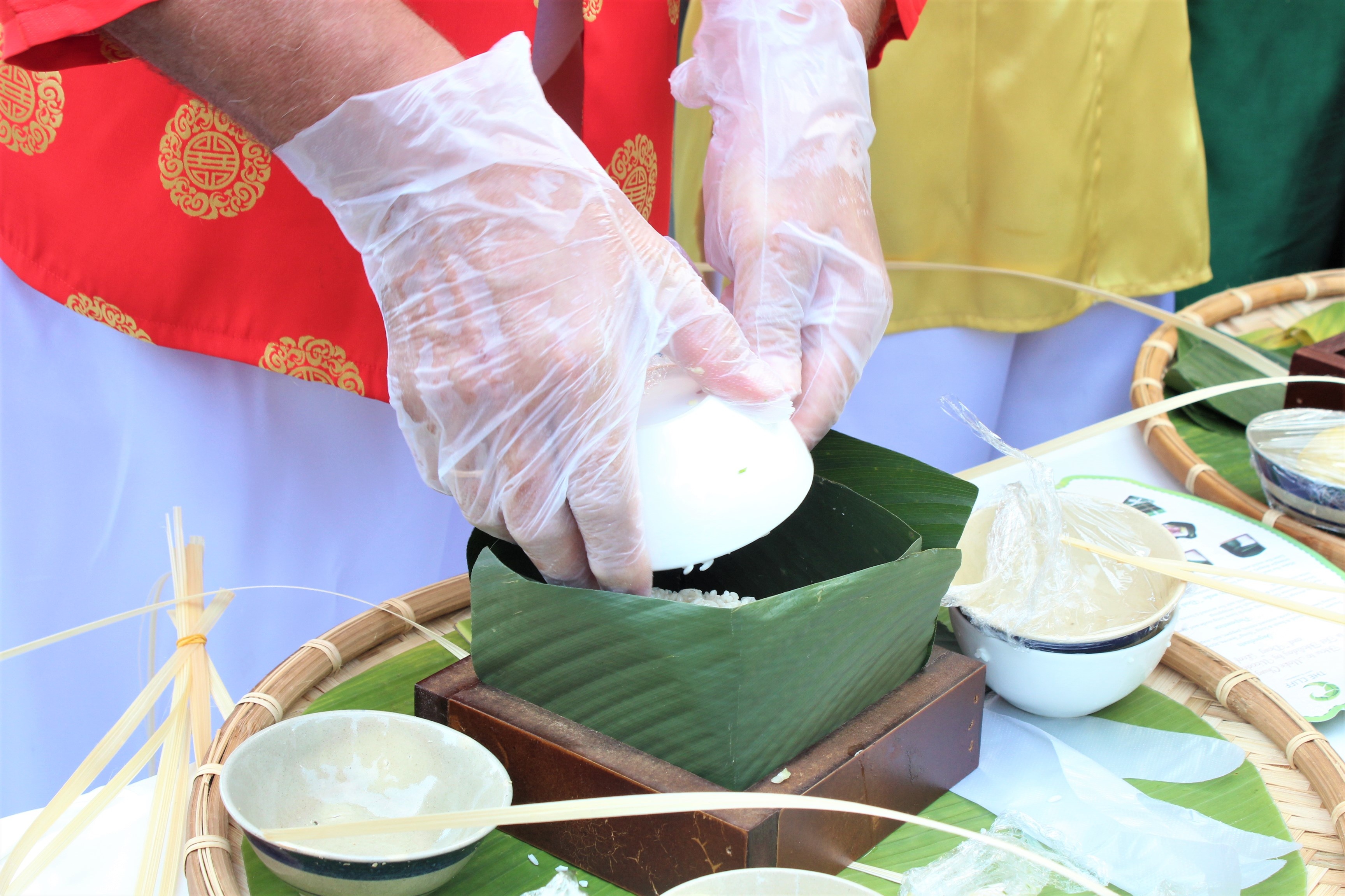 nguoi nuoc ngoai don Tet Am lich anh 3