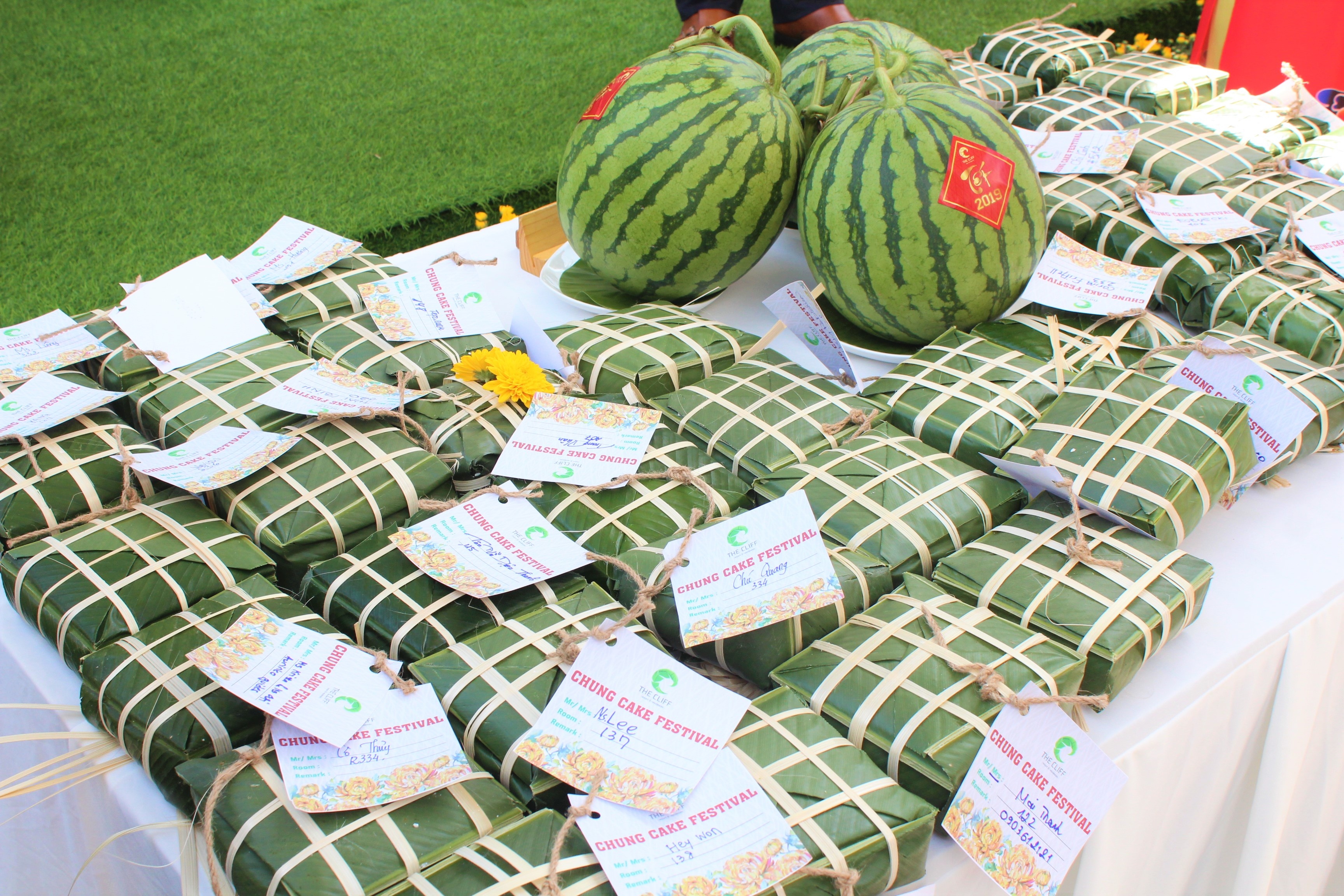 nguoi nuoc ngoai don Tet Am lich anh 8