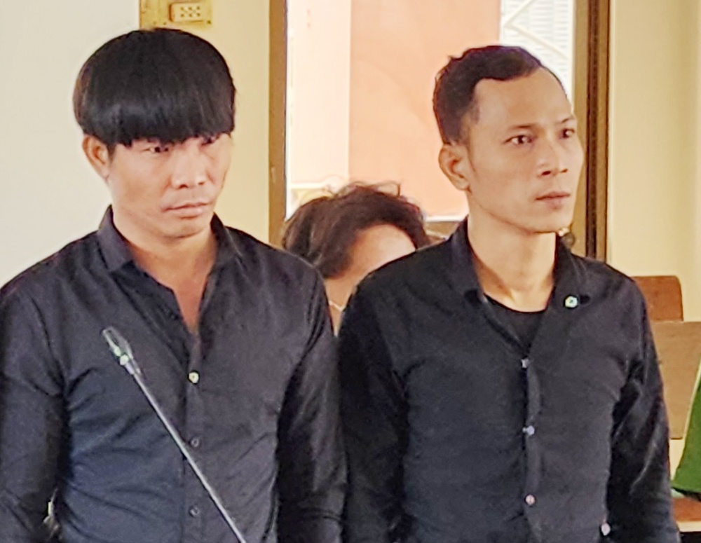 Trom 26 chiec iPhone tri gia hon nua ty dong hinh anh