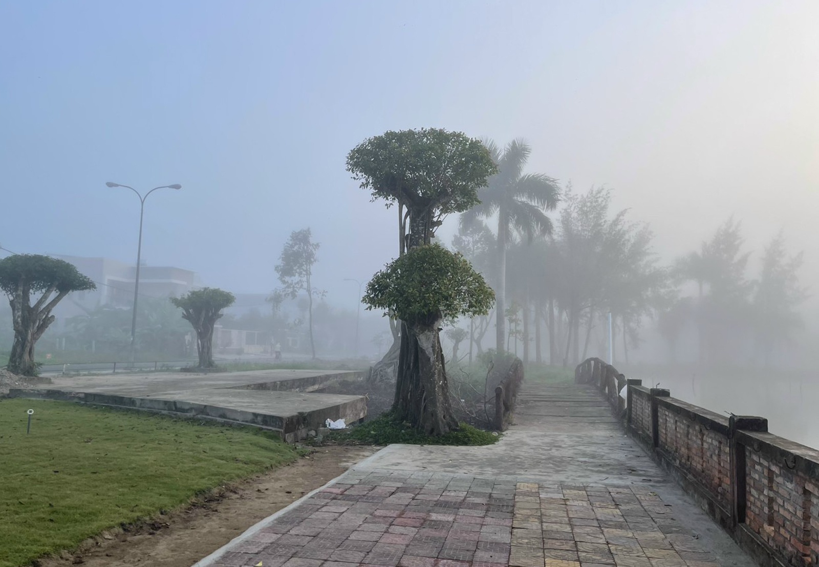 Suong mu o mien Tay anh 2