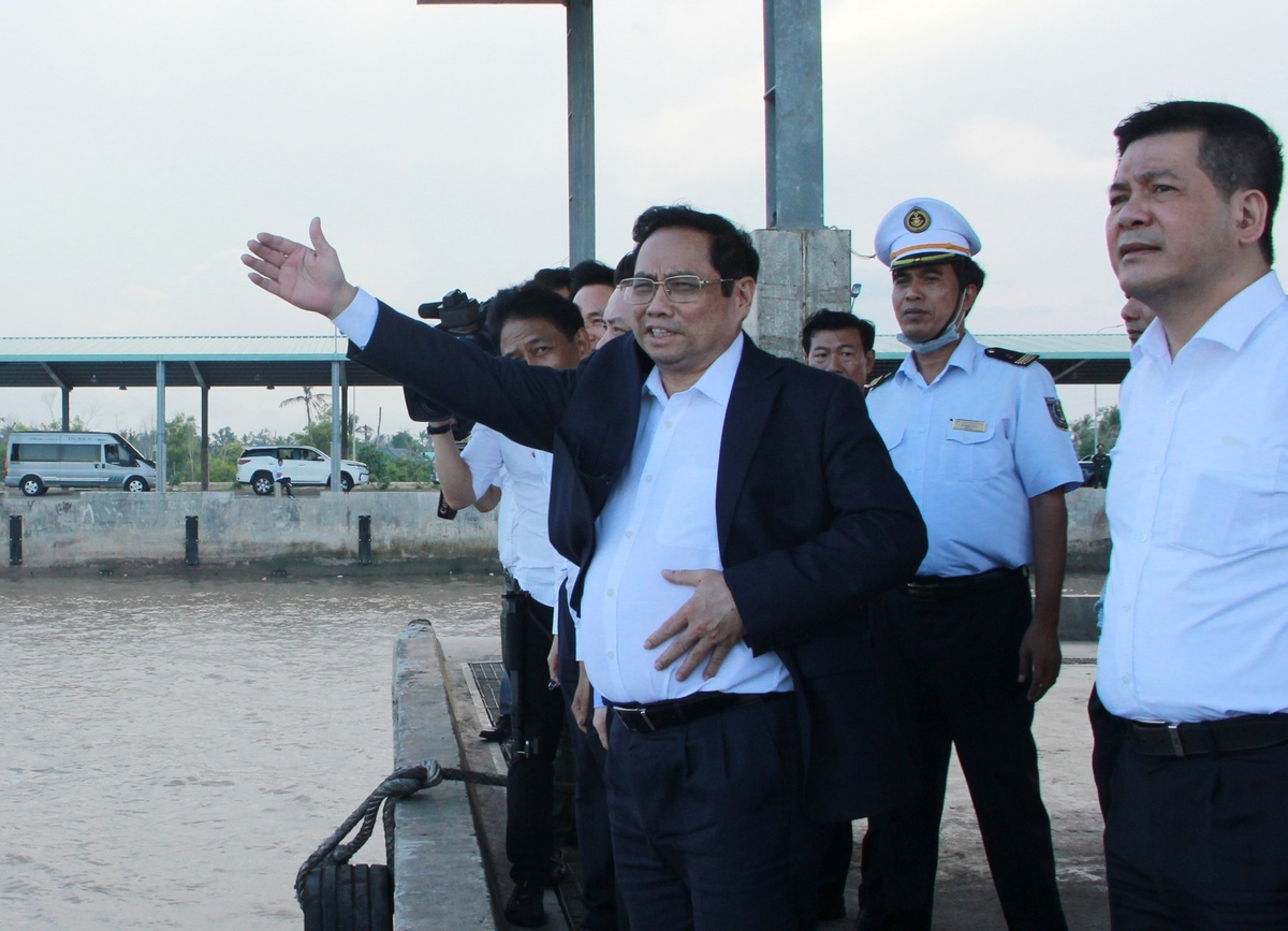 Nha may san xuat oto anh 1