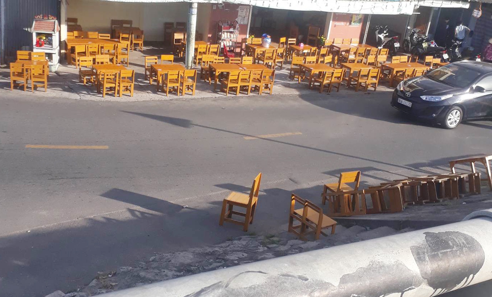 Truy bat nhom dam 4 nguoi nhap vien hinh anh