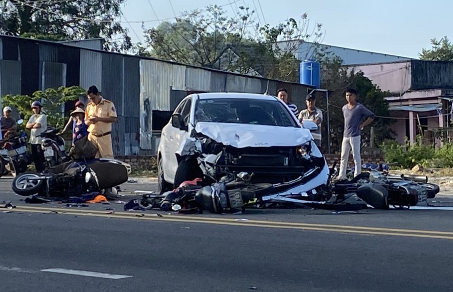 2 cha con thiet mang anh 1