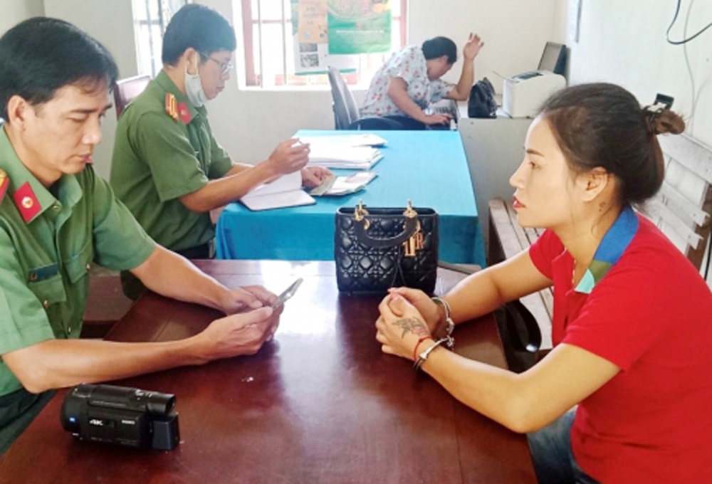 Cong an Bac Lieu triet xoa duong day mua ban nguoi hinh anh