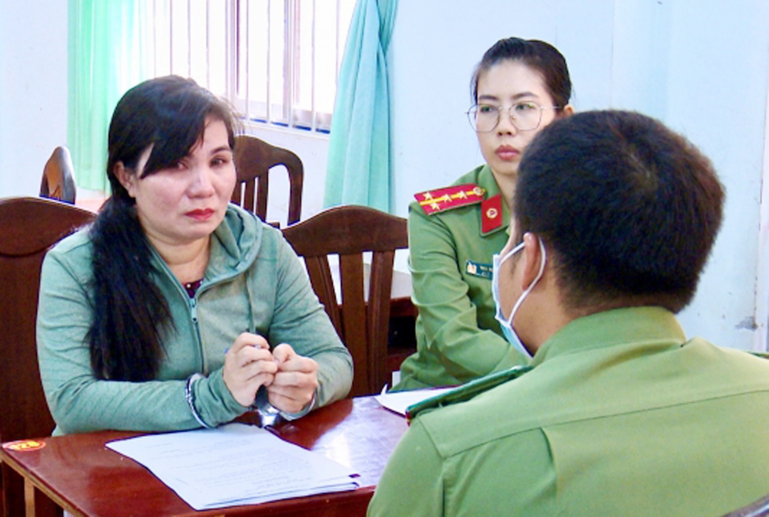 Đường dây mua bán người ảnh 1 Duong day mua ban nguoi anh 1