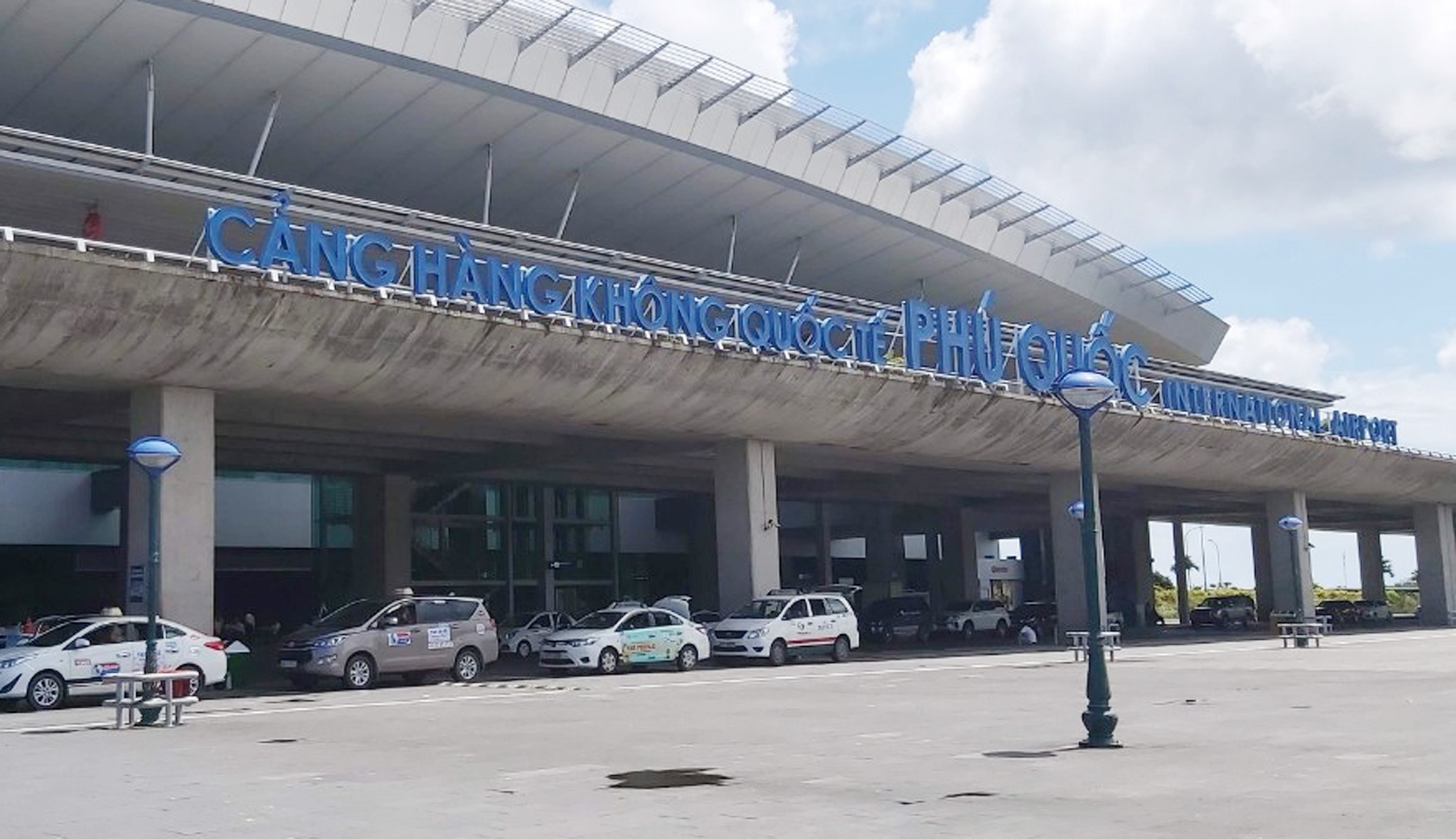 Viet kieu lay dien thoai anh 1