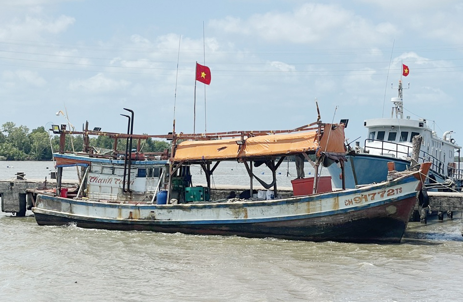 Go thiet bi giam sat anh 2