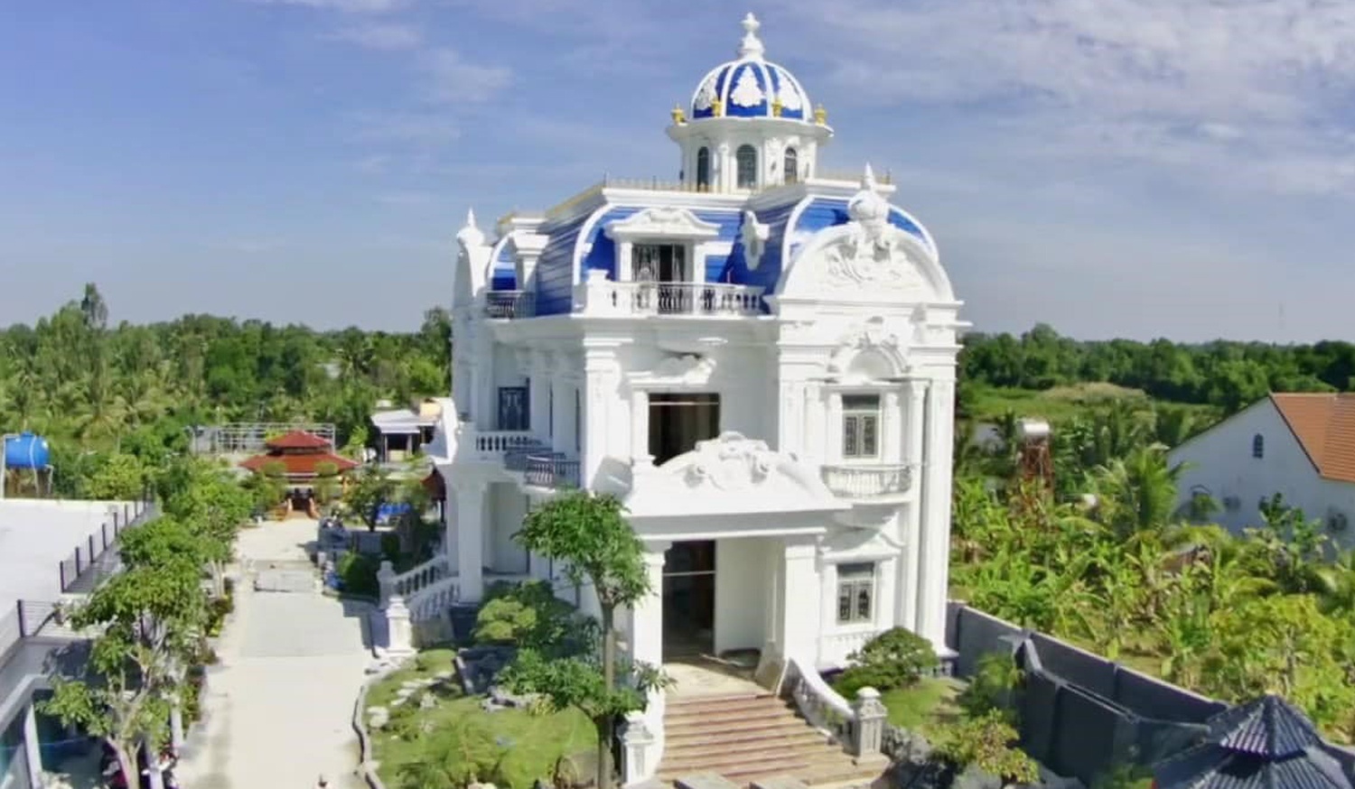 Biet phu khong phep anh 1