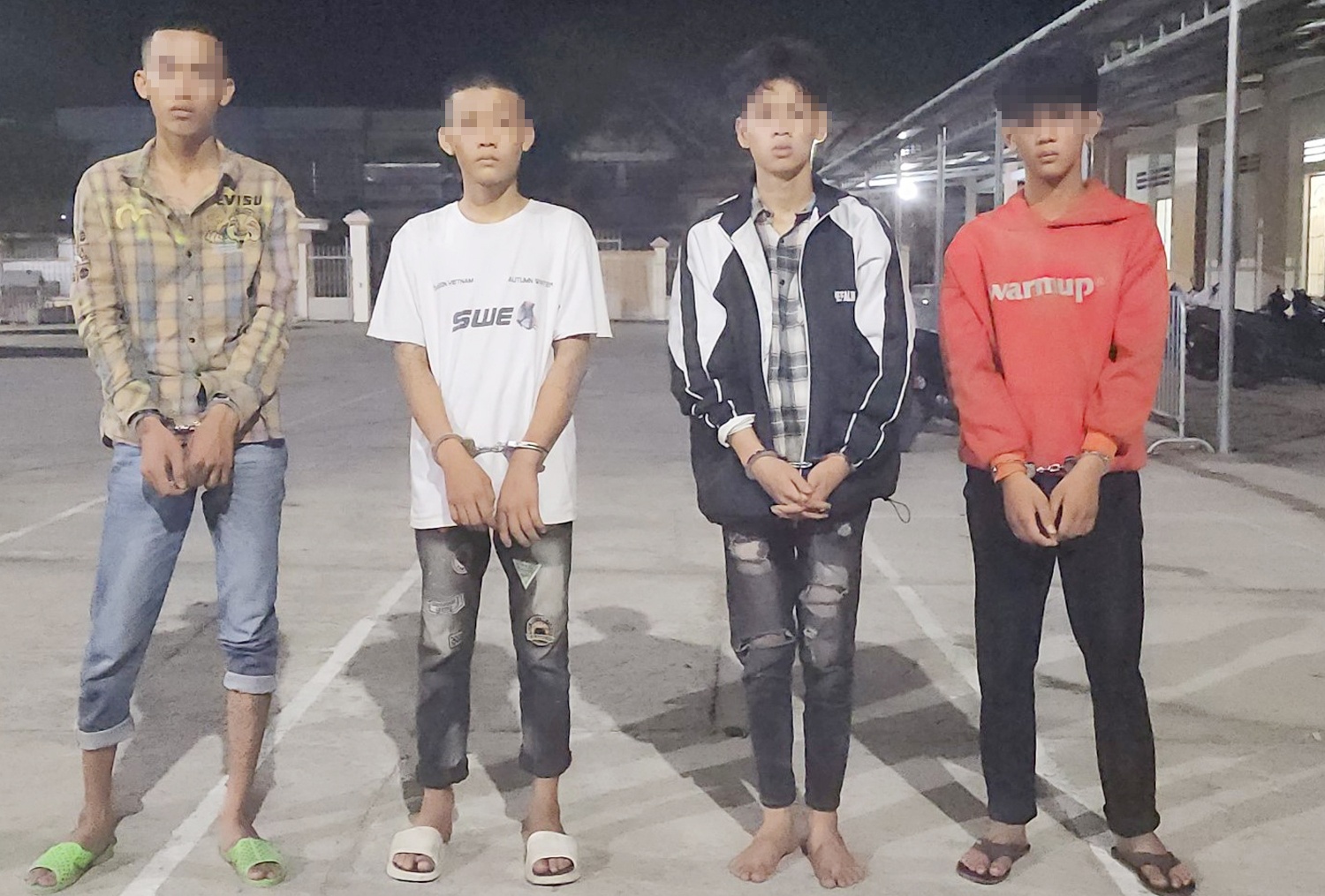 Truong cong an bat cuop anh 1