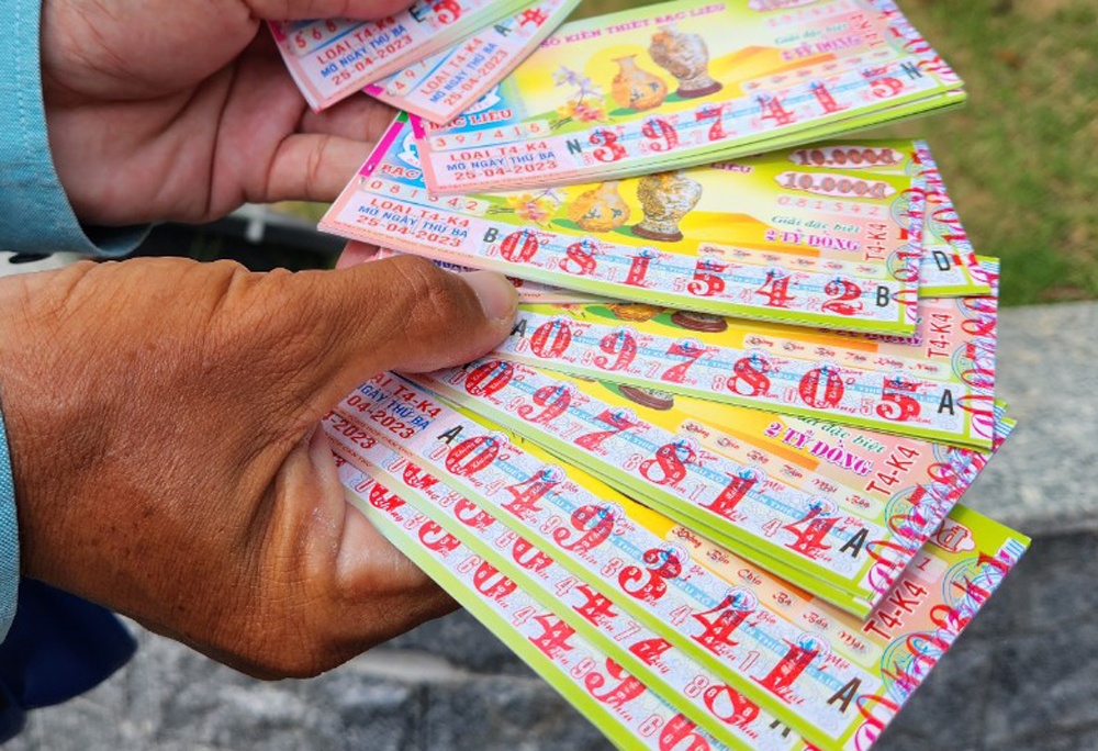 14 doanh nghiep phia nam ban het ve so phat hanh hinh anh