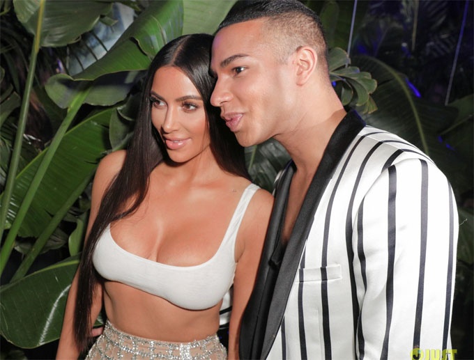 Kim Kardashian goi cam xuat hien cung dan sao trong dem tiec Balmain anh 3