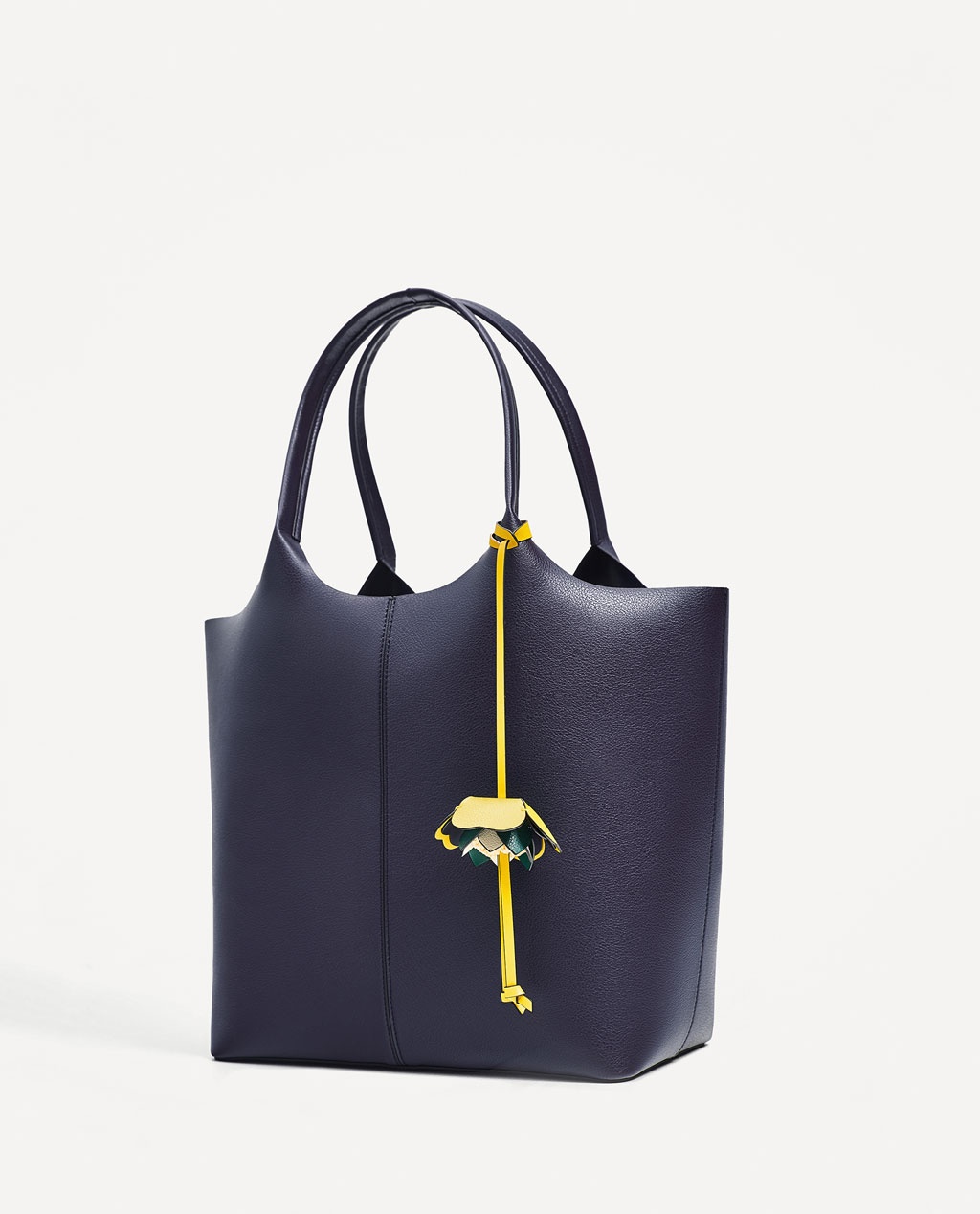 Thí sinh The Face diện trang phục không phù hợp ảnh 8 Thi sinh The Face dien trang phuc khong phu hop anh 8