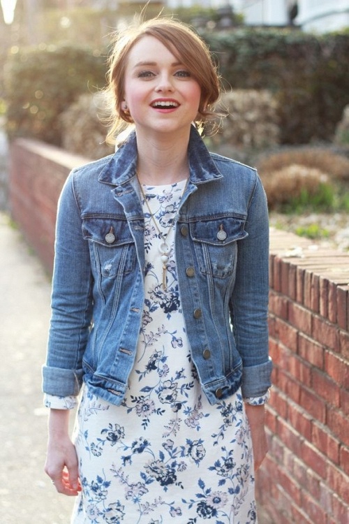 Bí quyết biến hoá phong cách với áo khoác denim ảnh 3 Bi quyet bien hoa phong cach voi ao khoac denim anh 3