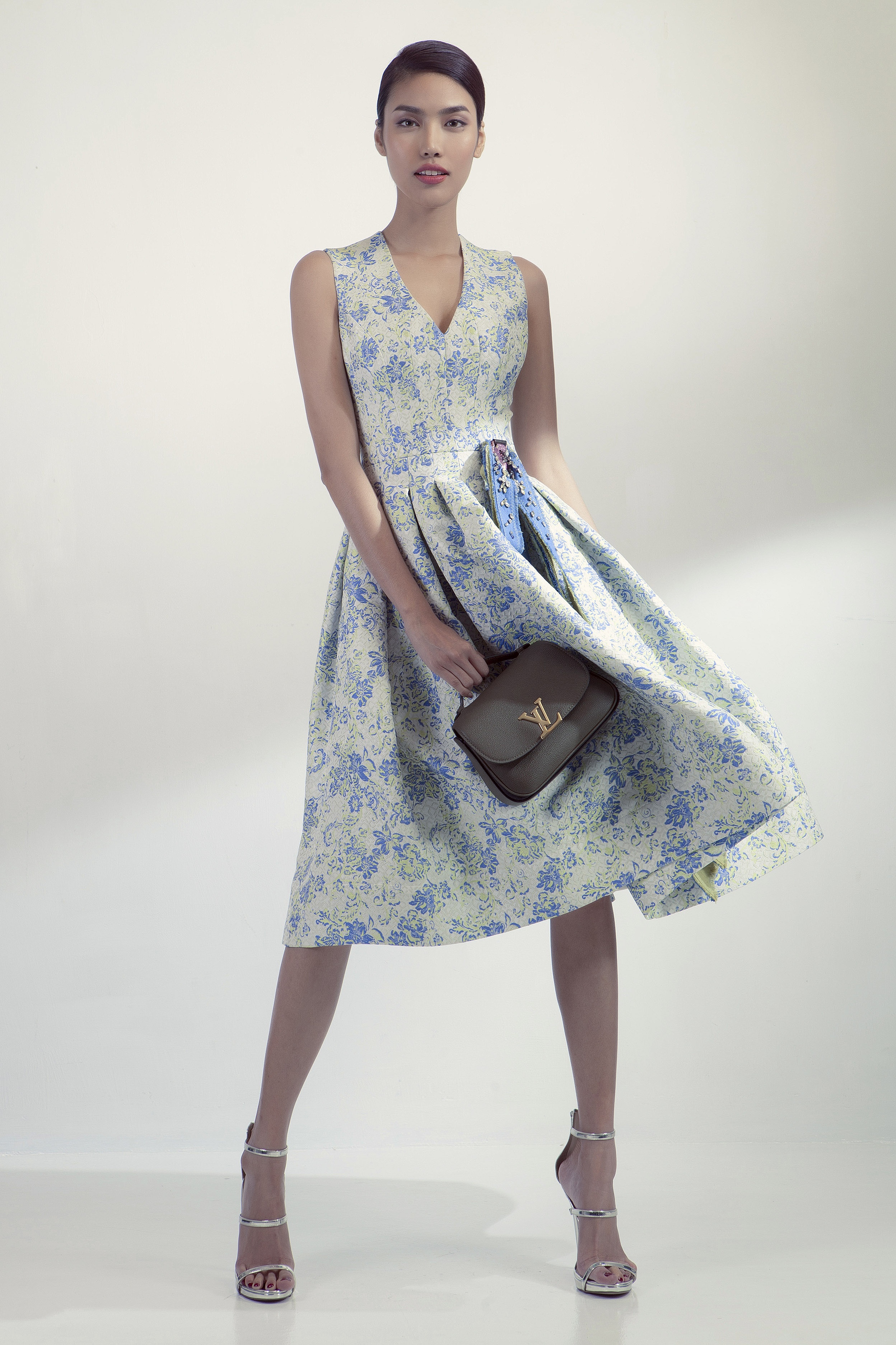 vay ao hoa tiet hoa anh 3