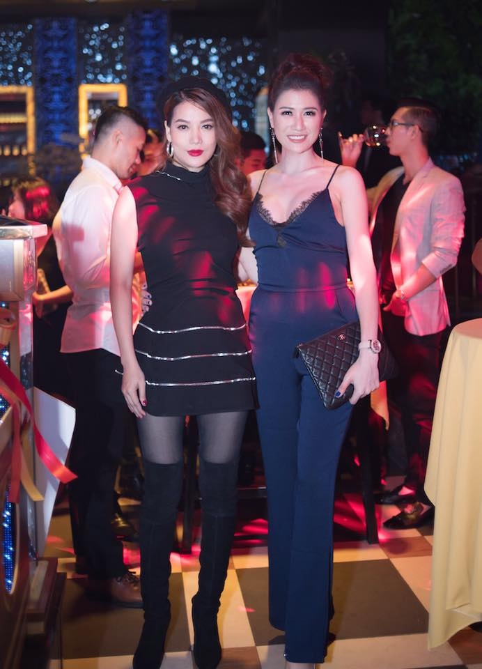 Những bộ trang phục thảm hoạ của Trương Ngọc Anh ảnh 7 Nhung bo trang phuc tham hoa cua Truong Ngoc Anh anh 7