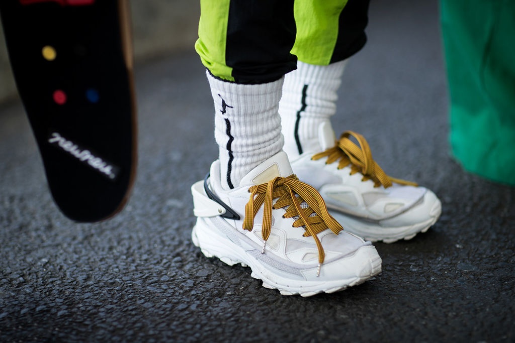 Ngắm loạt sneaker nổi bật tại tuần lễ Tokyo Fashion Week ảnh 1 Ngam loat sneaker noi bat tai tuan le Tokyo Fashion Week anh 1