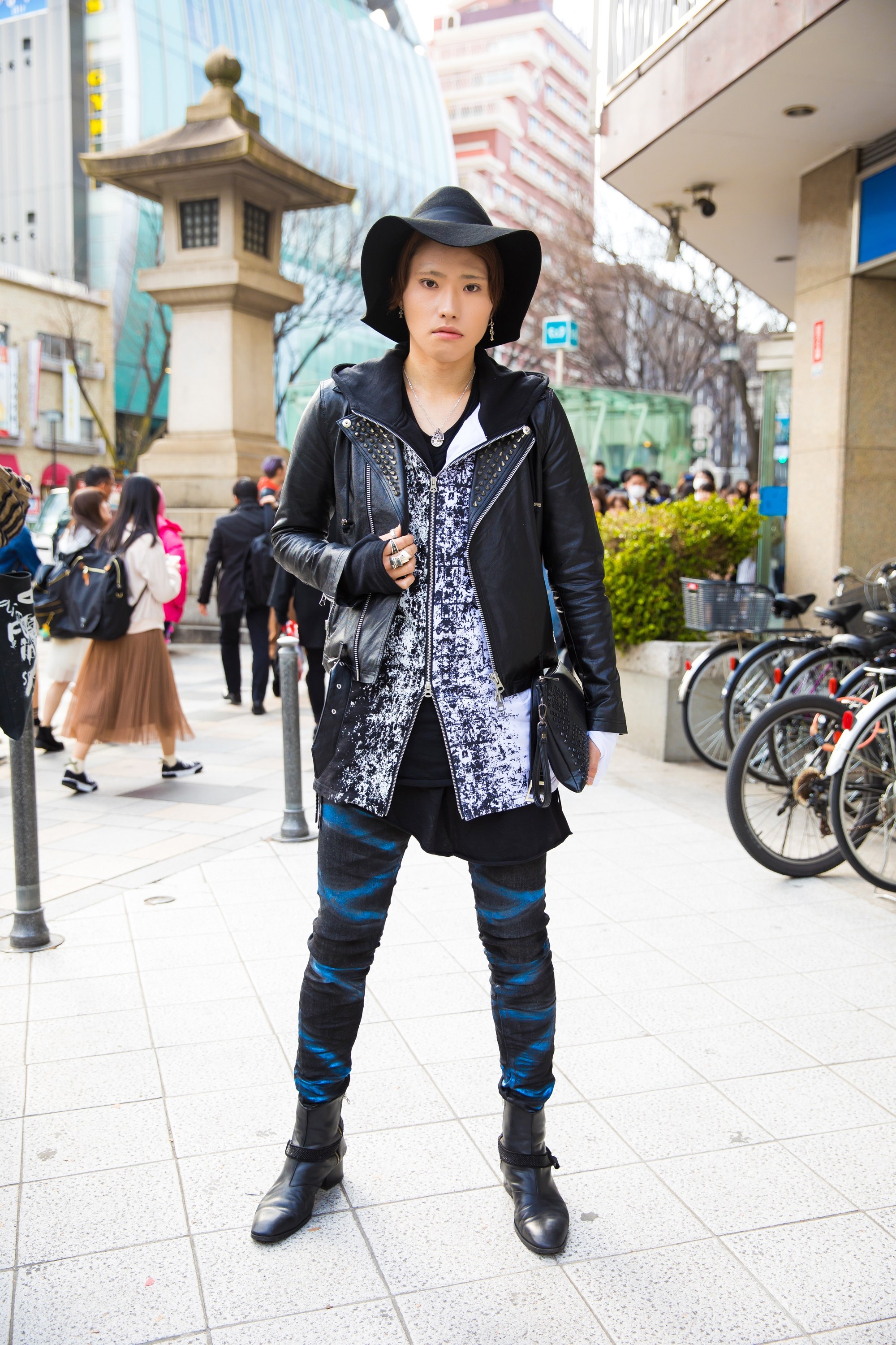 Street style tin do thoi trang Nhat Ban anh 1