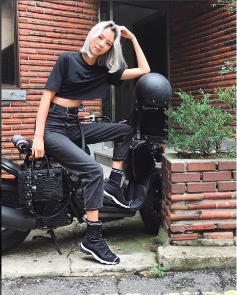 Dan nguoi mau the gioi khoe street style an tuong tuan qua anh 7