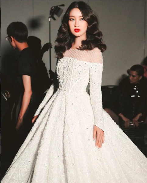 Phong cach thoi trang cua Do My Linh anh 5