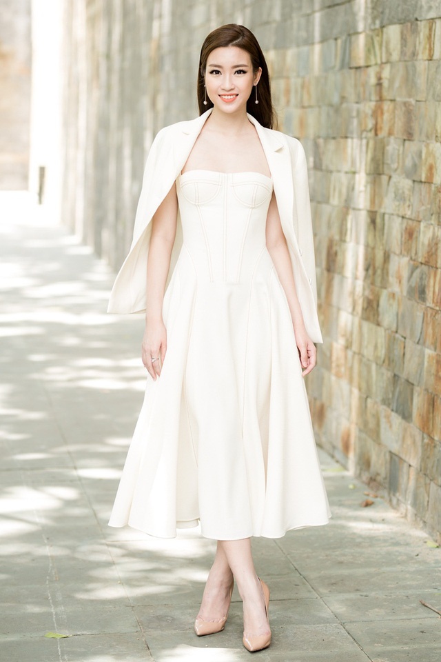 Phong cach thoi trang cua Do My Linh anh 2