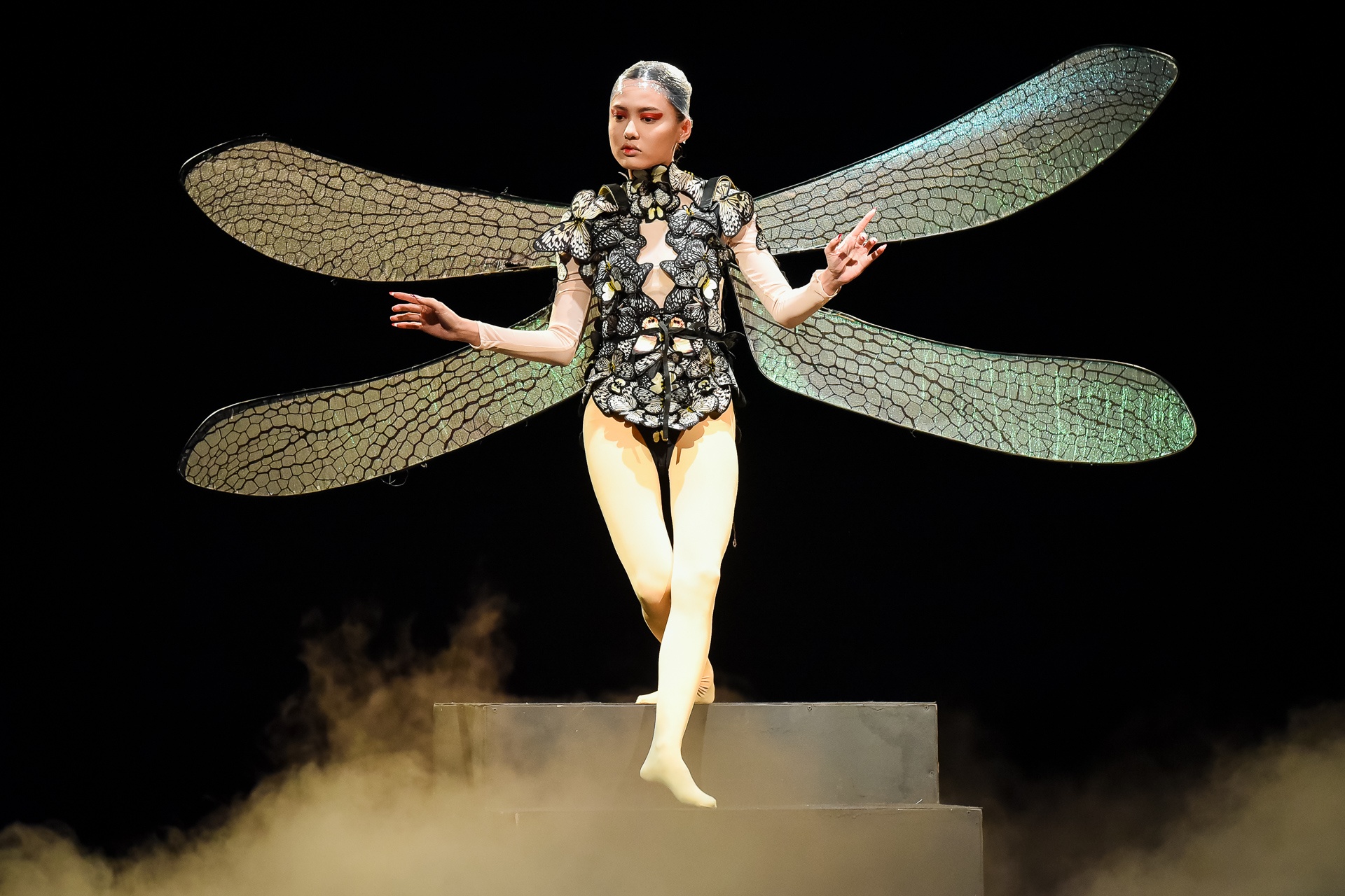 show dien NTK Vo Cong Khanh anh 1