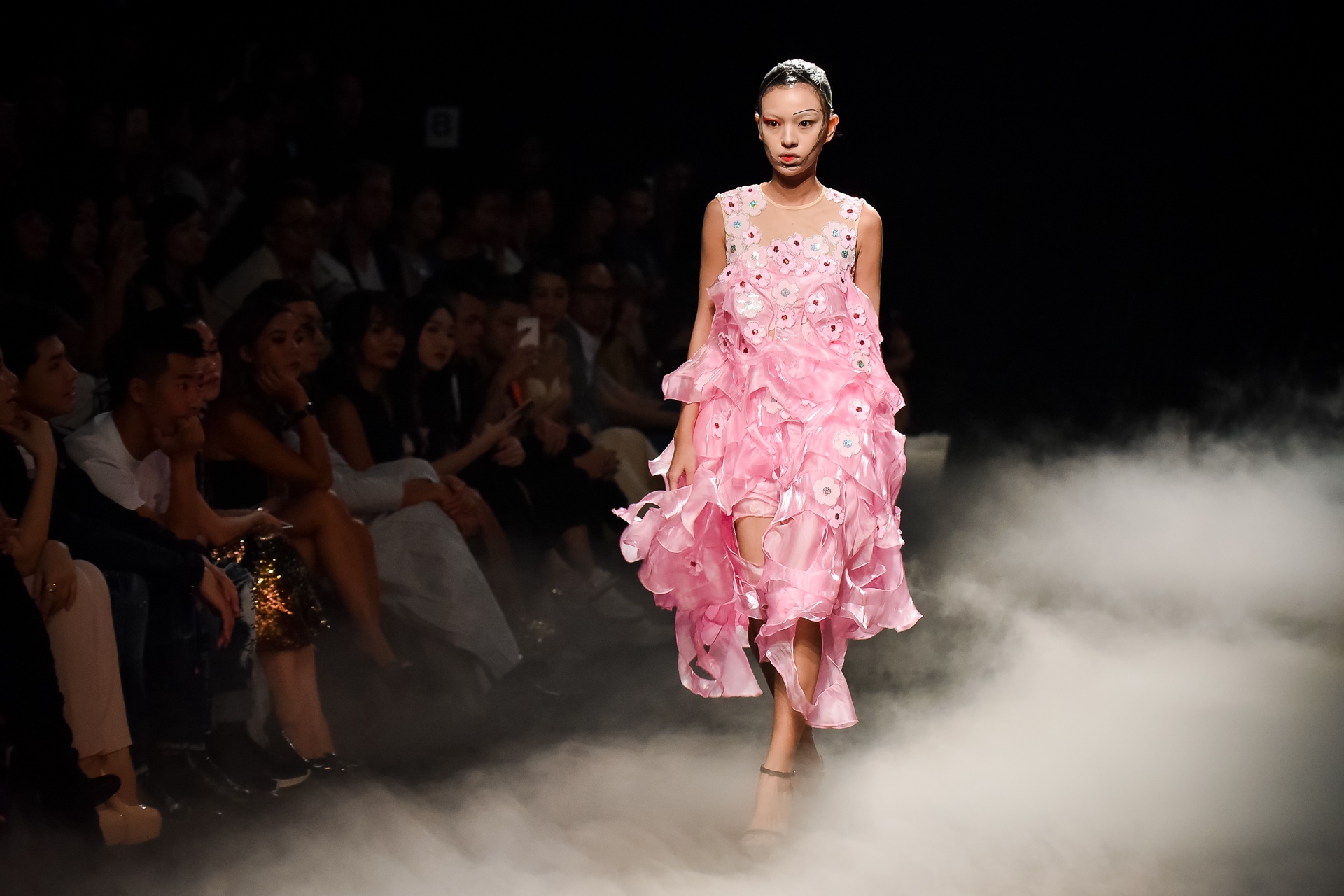 show dien NTK Vo Cong Khanh anh 9