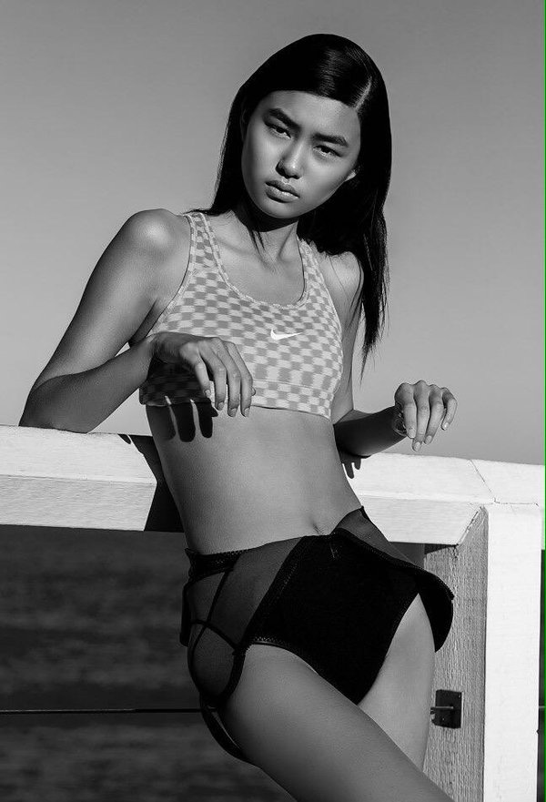 Ngam nhan sac chan dai Trung Quoc dau tien gop mat trong show dien cua Victoria's Secret anh 2