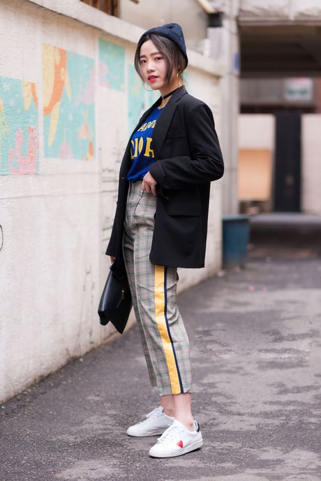 Ao khoac don vai len ngoi tuan qua tai street style Han anh 9