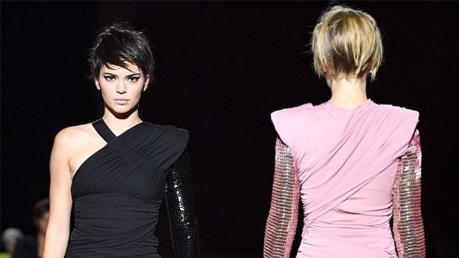 Dan con cung nha Hollywood chiem linh san dien New York 2018 hinh anh