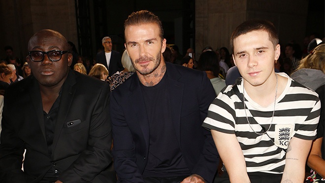 Beckham va con trai ngoi hang ghe dau o tuan le thoi trang New York hinh anh