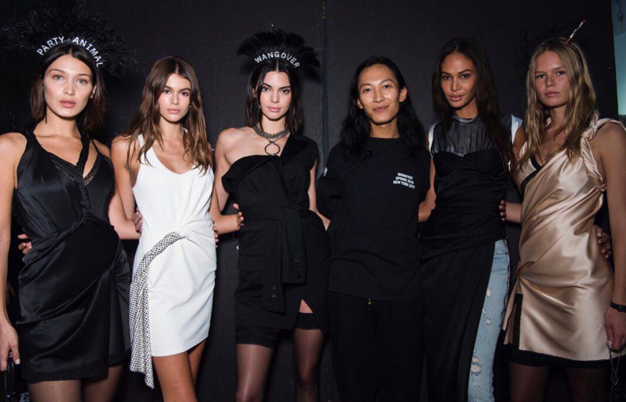 Khi the he 'IT girl' len ngoi trong show dien Alexander Wang 2018 hinh anh