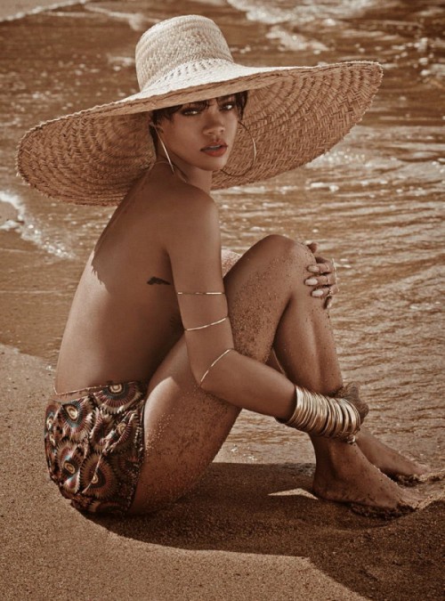 Trao luu tha nguc rong quay tro lai san dien thoi trang xuan he 2018 anh 5