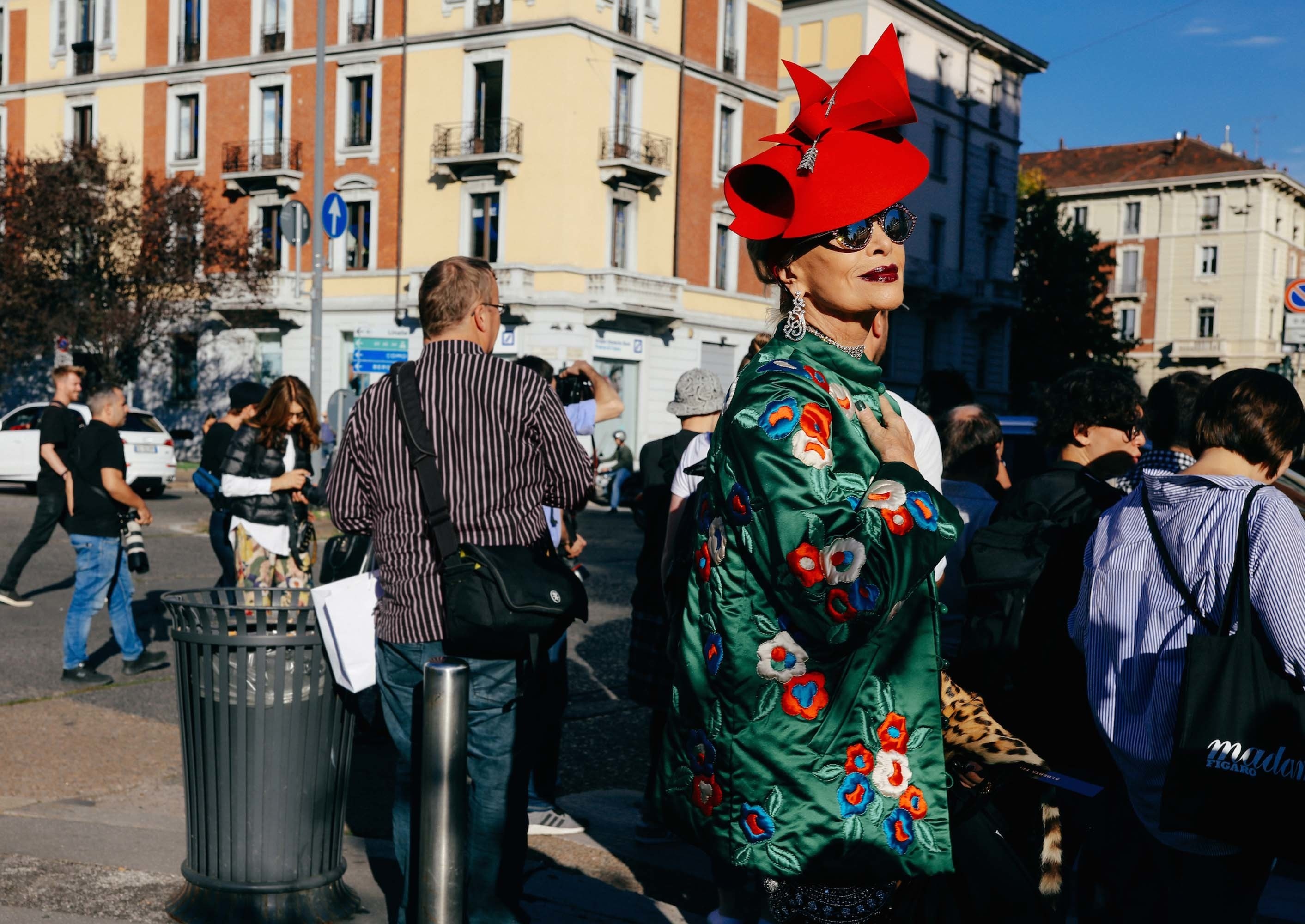 Nhung quy ba sanh dieu tai tuan le thoi trang the gioi anh 1