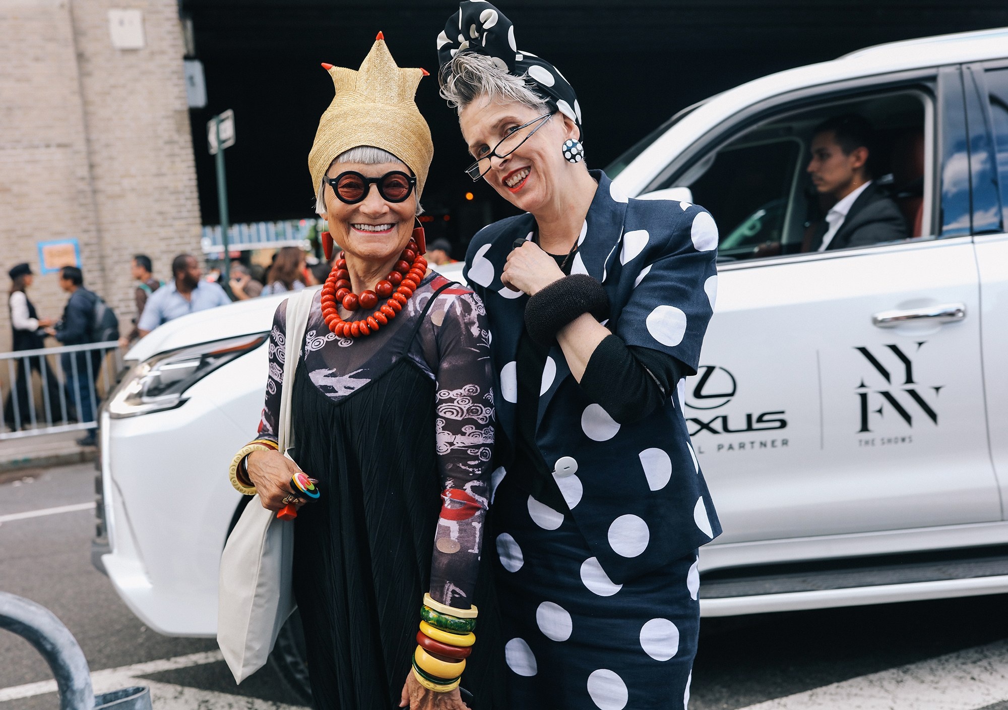 Nhung quy ba sanh dieu tai tuan le thoi trang the gioi anh 5