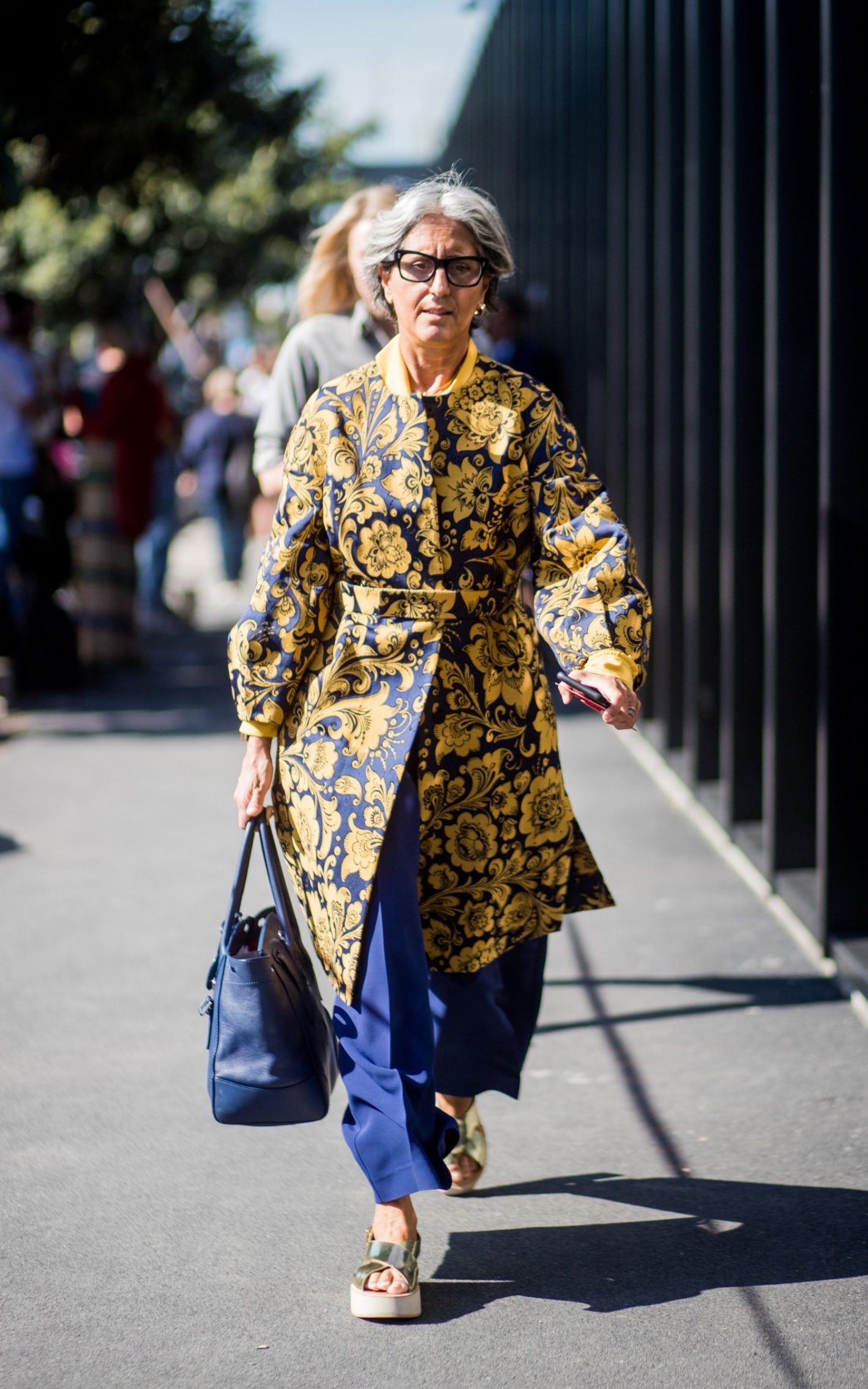 Nhung quy ba sanh dieu tai tuan le thoi trang the gioi anh 3