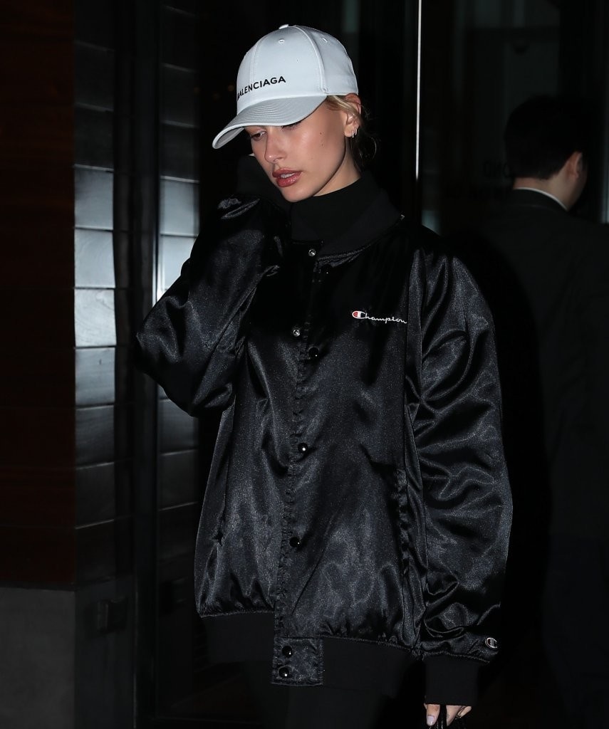 mau non luoi trai logo anh 5