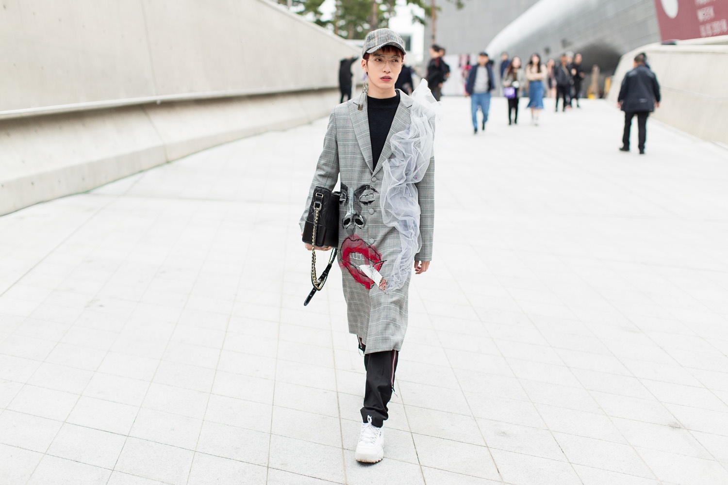 Tin do thoi trang Viet khoe street style ngay thu hai tai Seoul anh 11