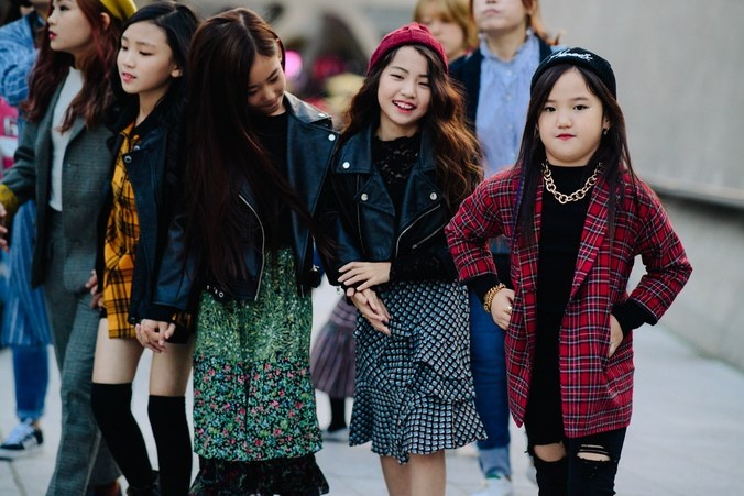 Tín đồ thời trang nhí tại Seoul Fashion Week ảnh 1 Tin do thoi trang nhi tai Seoul Fashion Week anh 1