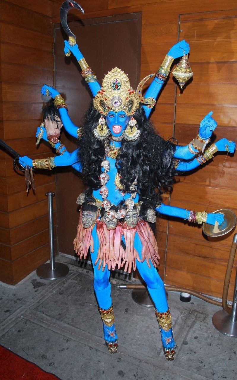 Những bộ cánh Halloween ấn tượng của siêu mẫu Heidi Klum ảnh 5 Nhung bo canh Halloween an tuong cua sieu mau Heidi Klum anh 5